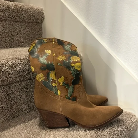 Golo Cactus Western Cowgirl Boots Size 7.5